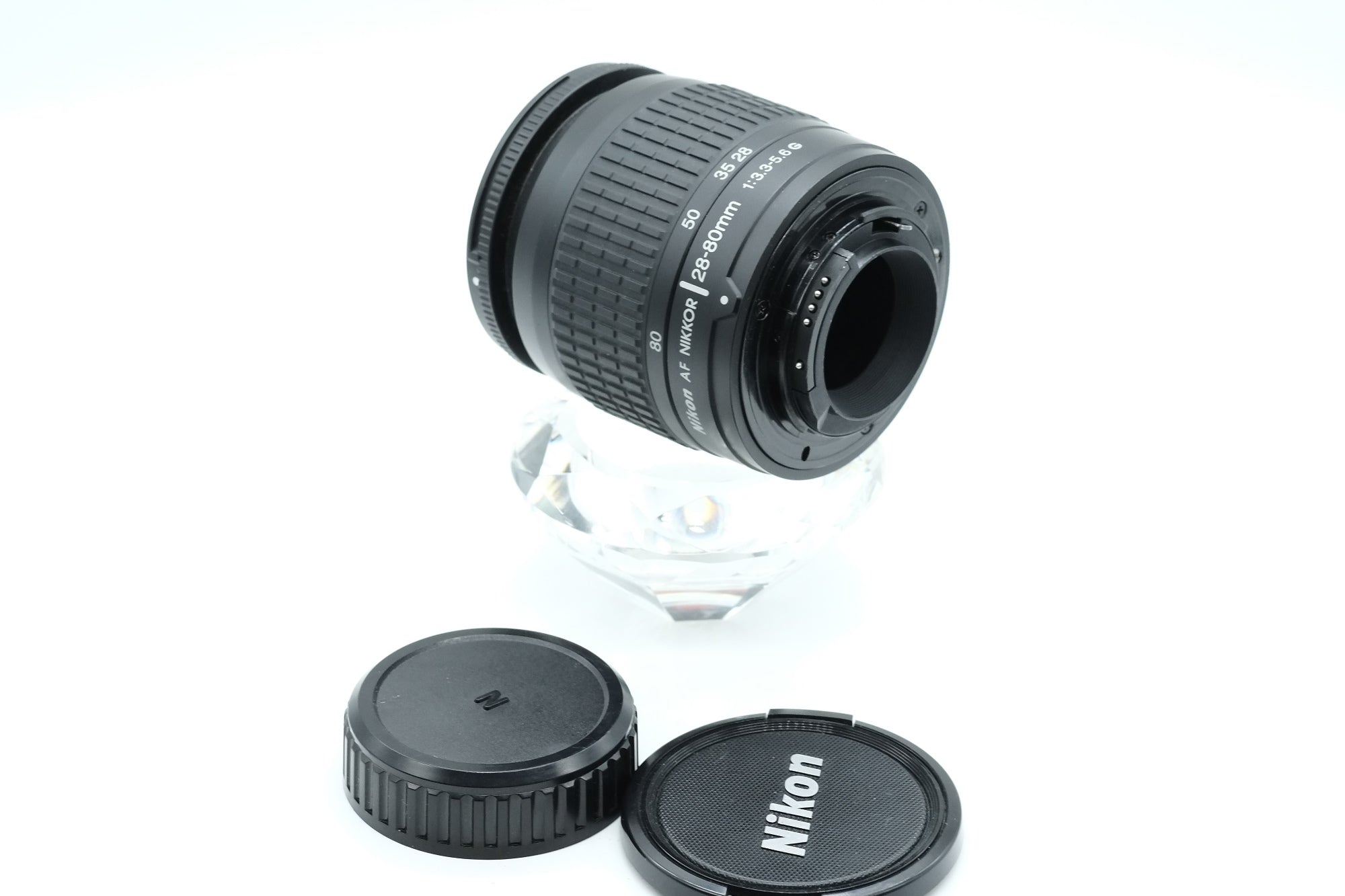 Nikon AF-Nikkor 28-80mm f/3.3-5.6 G Auto focus zoom lens. Mint