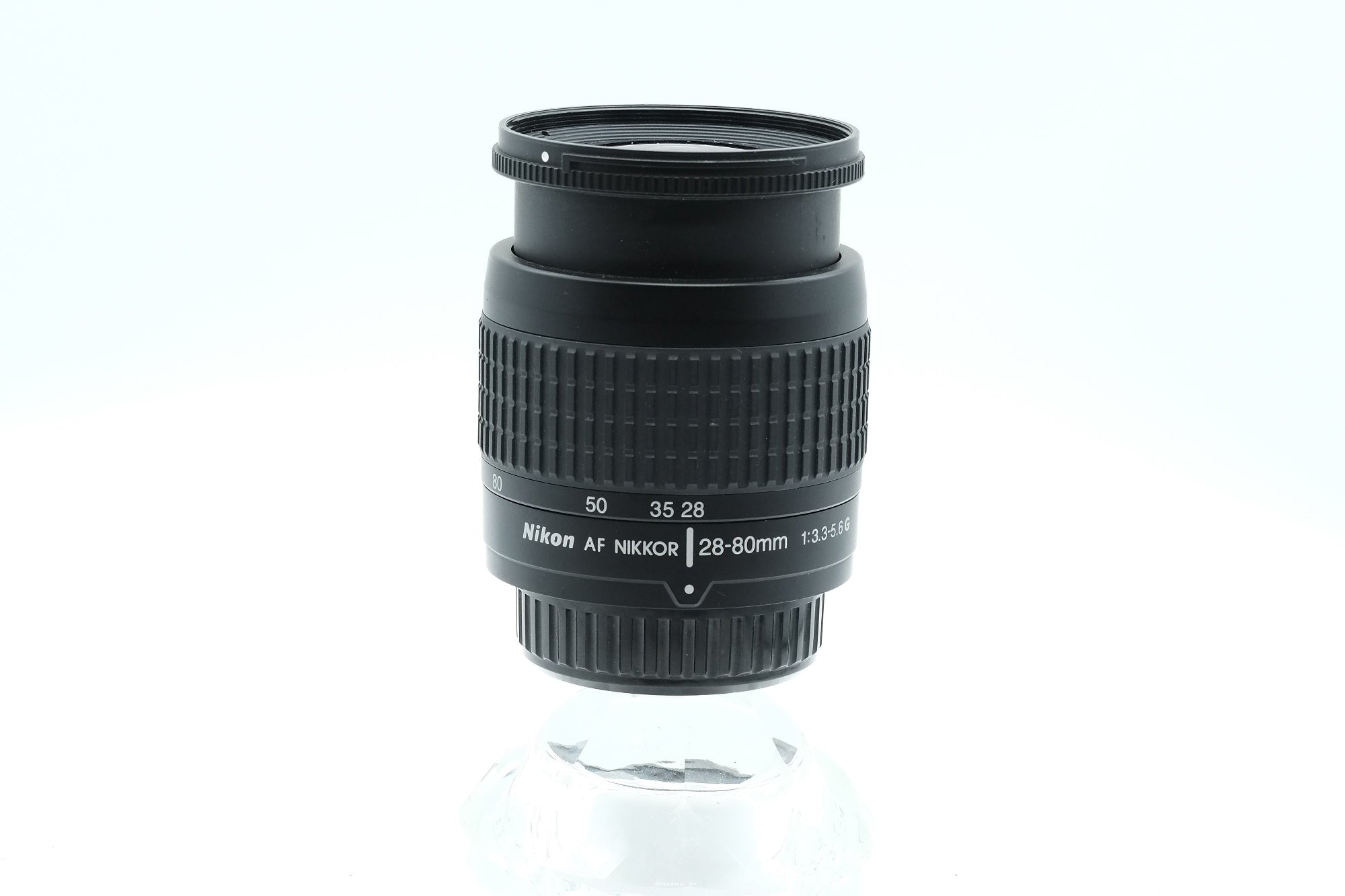 Nikon AF-Nikkor 28-80mm f/3.3-5.6 G Auto focus zoom lens. Mint