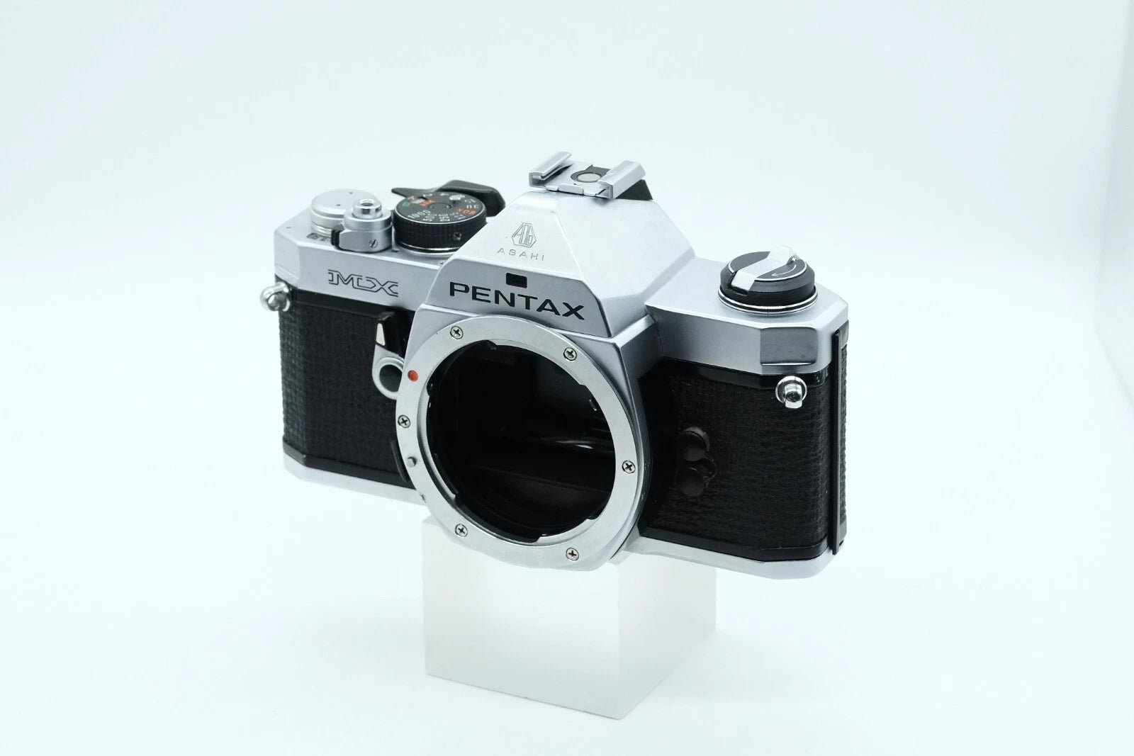 PENTAX MX + PENTAX 50mm 1.4 + 70-200mm * NEW LIGHT SEALS