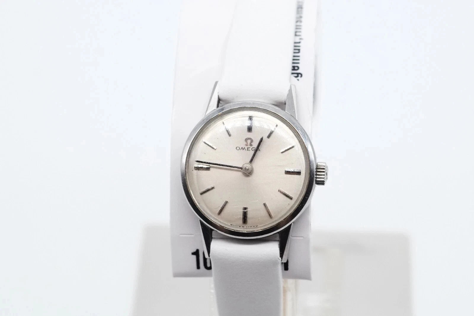 Ladies Omega 511.016 Hand Wind Watch * 1964