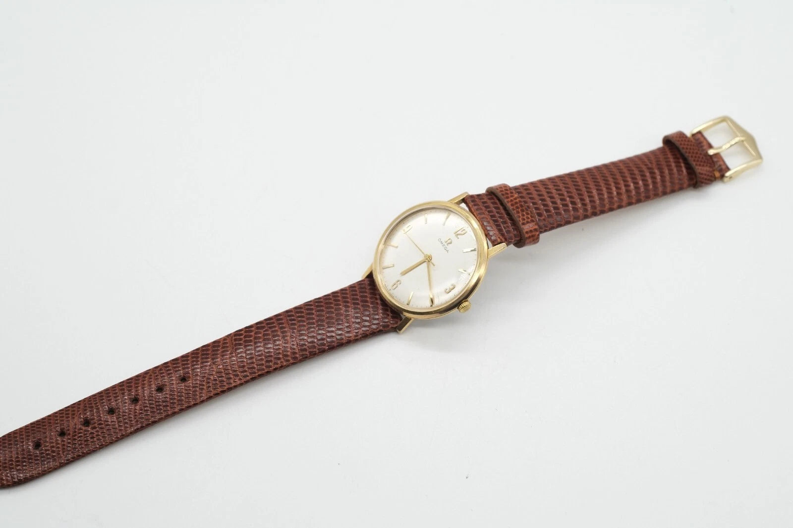 Serviced Vintage 1964 Omega Ref 131.015 Hand Wind Cal 600 * Gold Plated