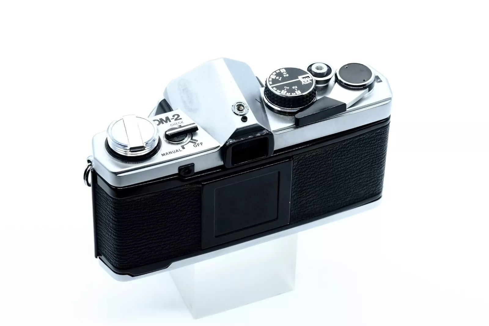Olympus OM-2 + OLYMPUS ZUIKO 50mm 135mm + Accessories * NEW LIGHT SEALS
