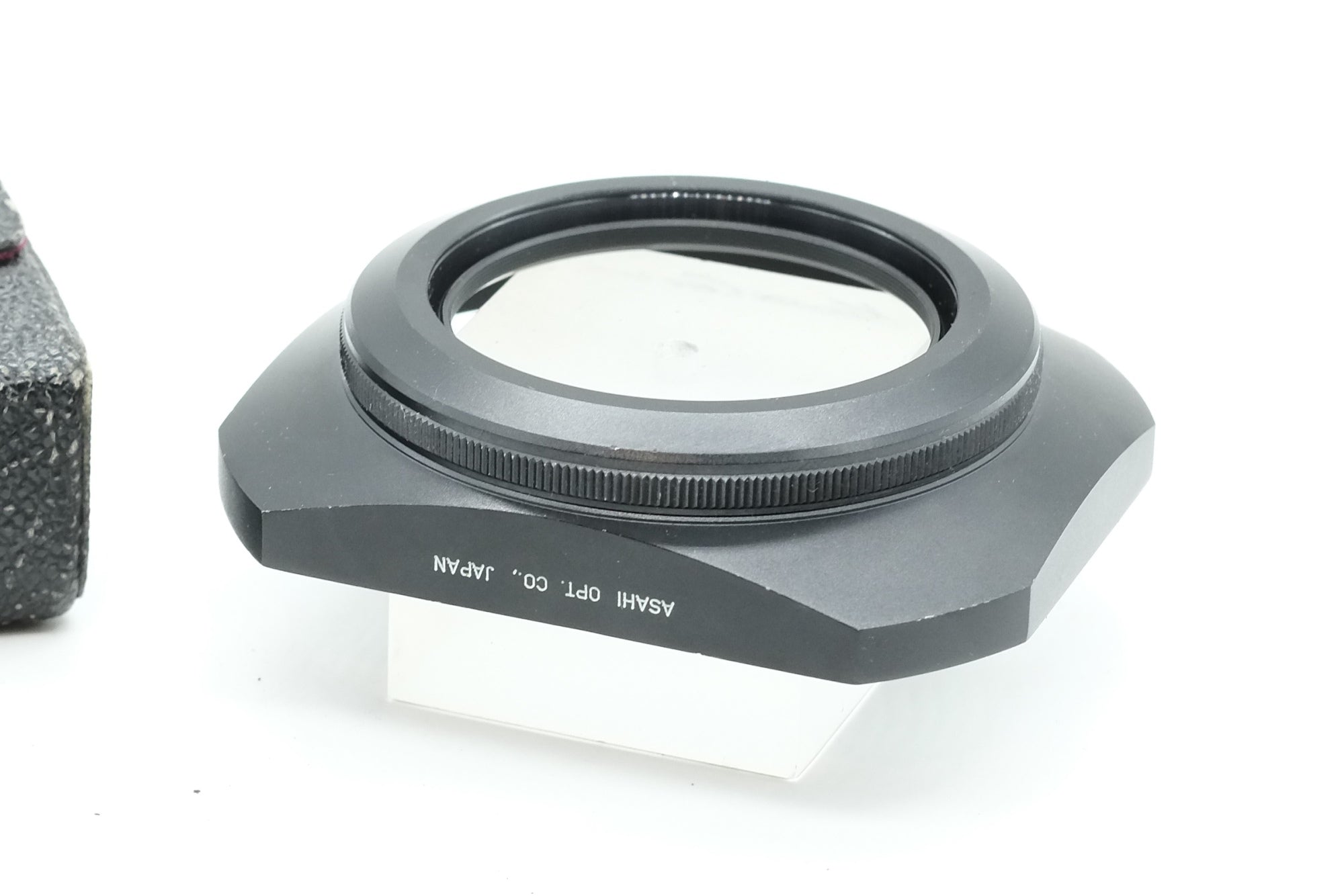 Asahi Pentax Takumar 20mm 4.5 - Metal square lens hood with case