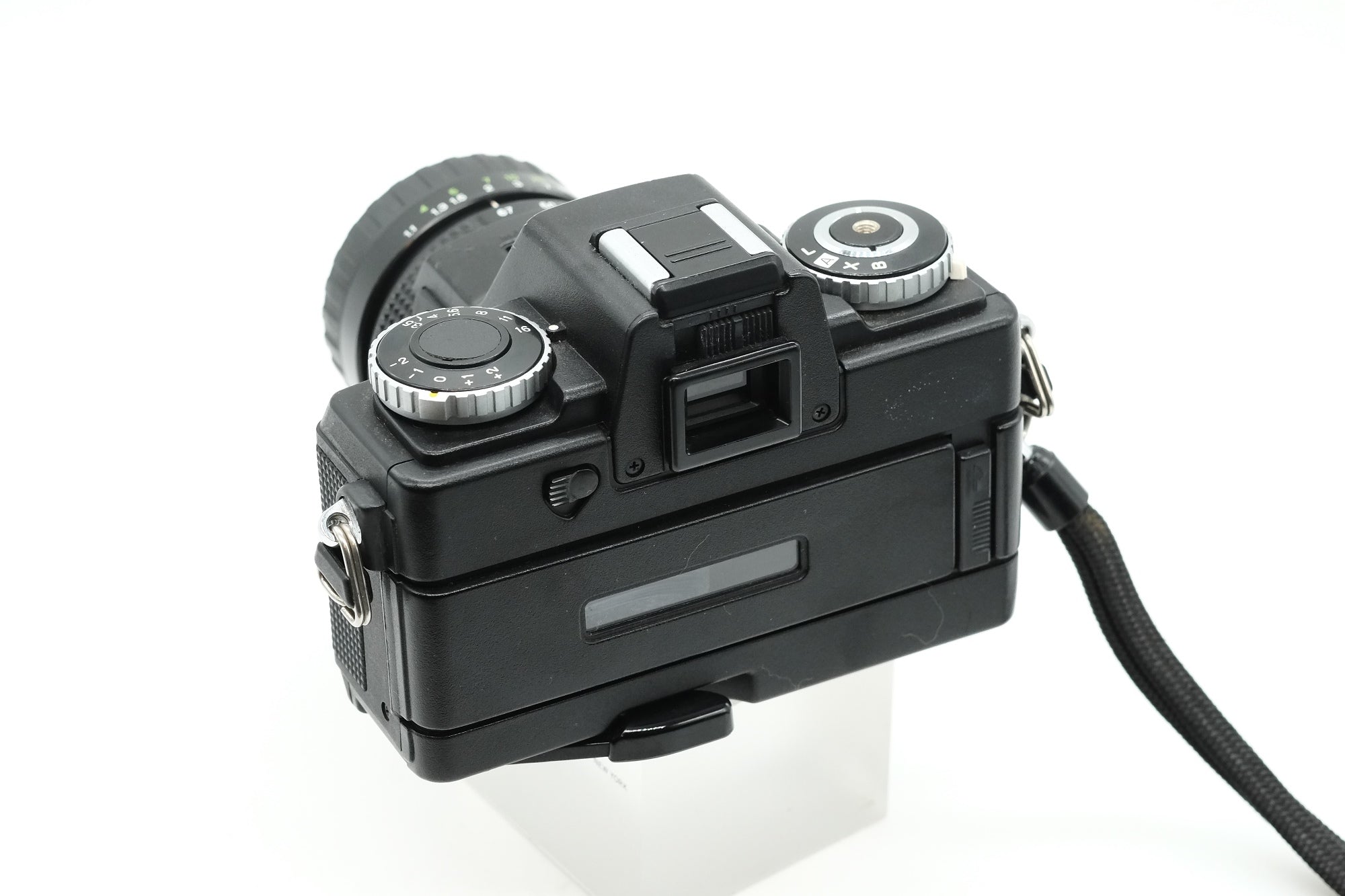 Minolta 110 Zoom SLR Mark II 110 film camera + 2 x Films rolls