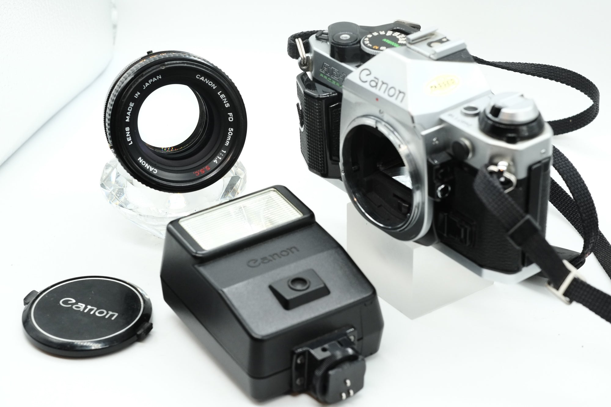 * VGC * Canon AE-1 PROGRAM + FD Canon 50mm 1.4 S.S.C.