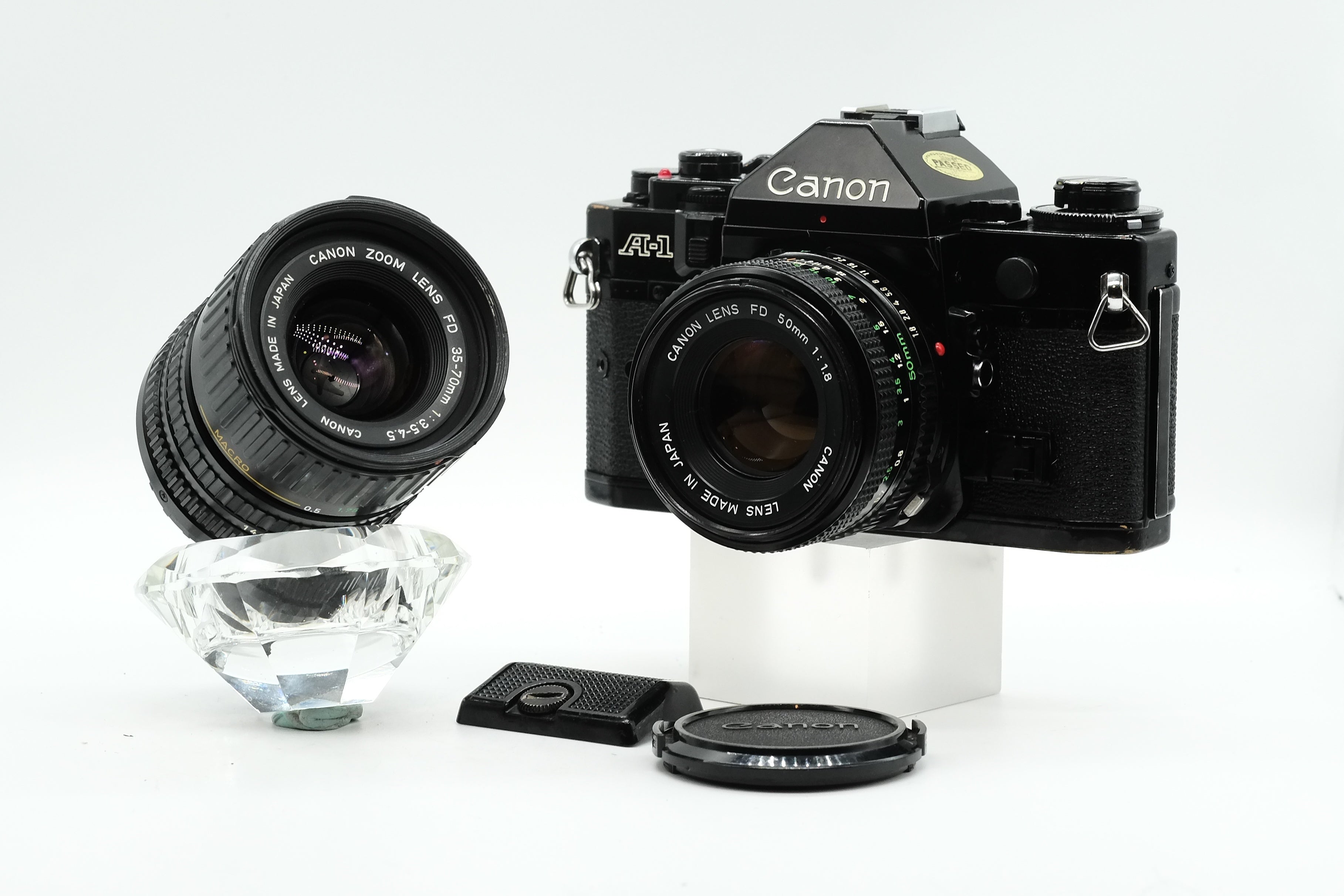 * VGC * Canon A-1 + Canon FD 50mm 1.8 + Canon 35-70mm F/3.5-4.5 * NEW LIGHT SEALS