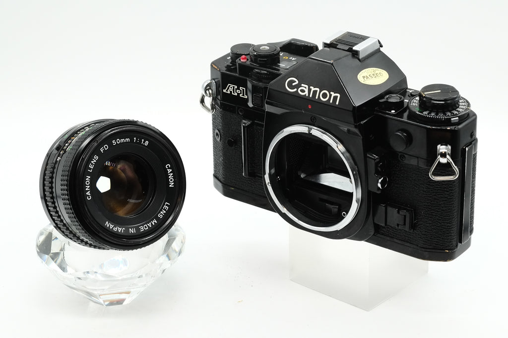 * VGC * Canon A-1 + Canon FD 50mm 1.8 + Canon 35-70mm F/3.5-4.5 * NEW LIGHT SEALS