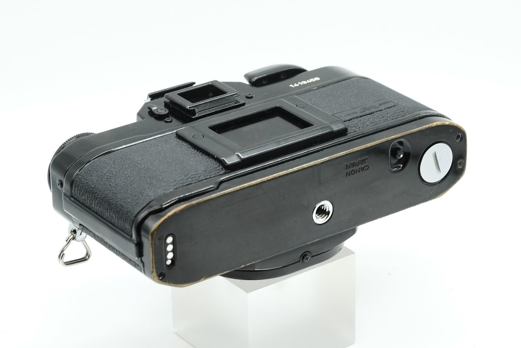 * VGC * Canon A-1 + Canon FD 50mm 1.8 + Canon 35-70mm F/3.5-4.5 * NEW LIGHT SEALS