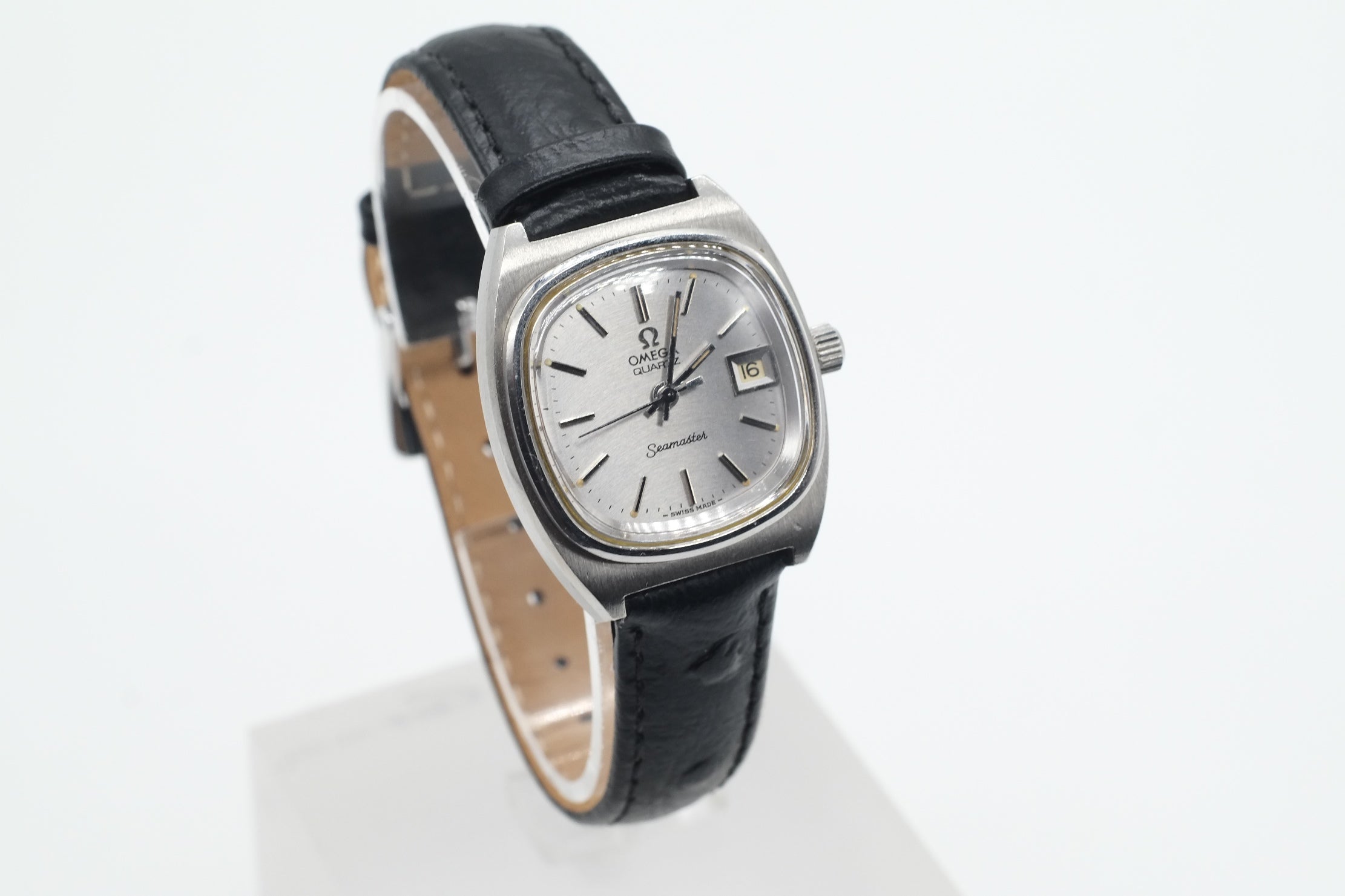 * Excellent * Ladies Vintage 1978 Omega Seamaster Quartz 596.0011 Cal 1360