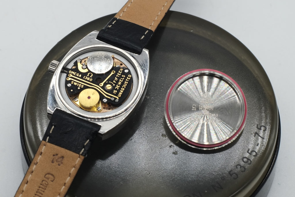 * Excellent * Ladies Vintage 1978 Omega Seamaster Quartz 596.0011 Cal 1360