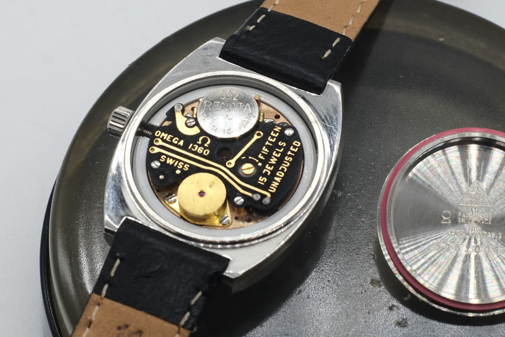 * Excellent * Ladies Vintage 1978 Omega Seamaster Quartz 596.0011 Cal 1360