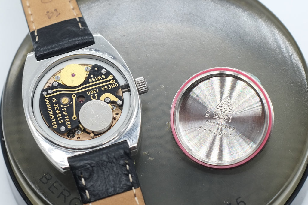 * Excellent * Ladies Vintage 1978 Omega Seamaster Quartz 596.0011 Cal 1360