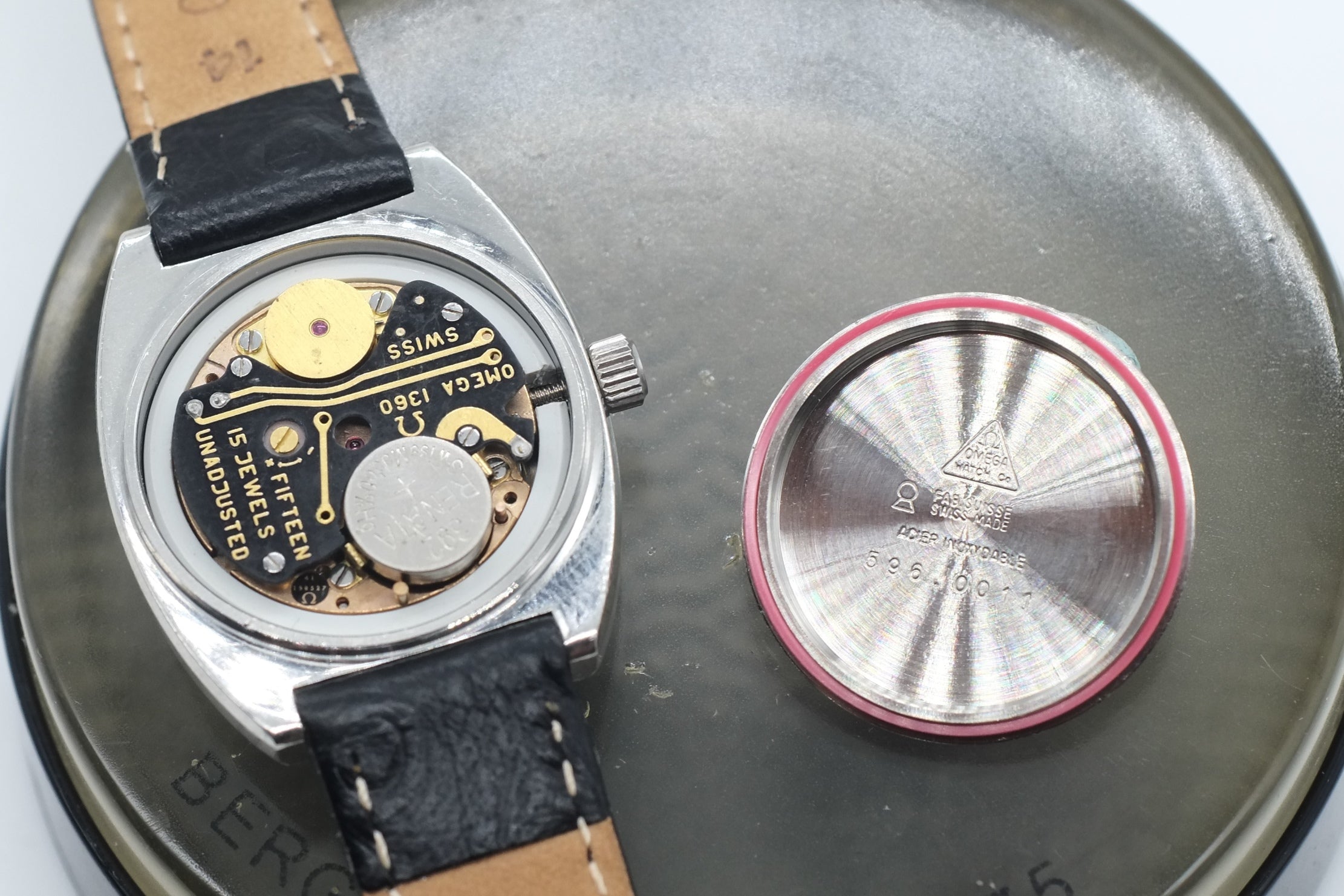 * Excellent * Ladies Vintage 1978 Omega Seamaster Quartz 596.0011 Cal 1360