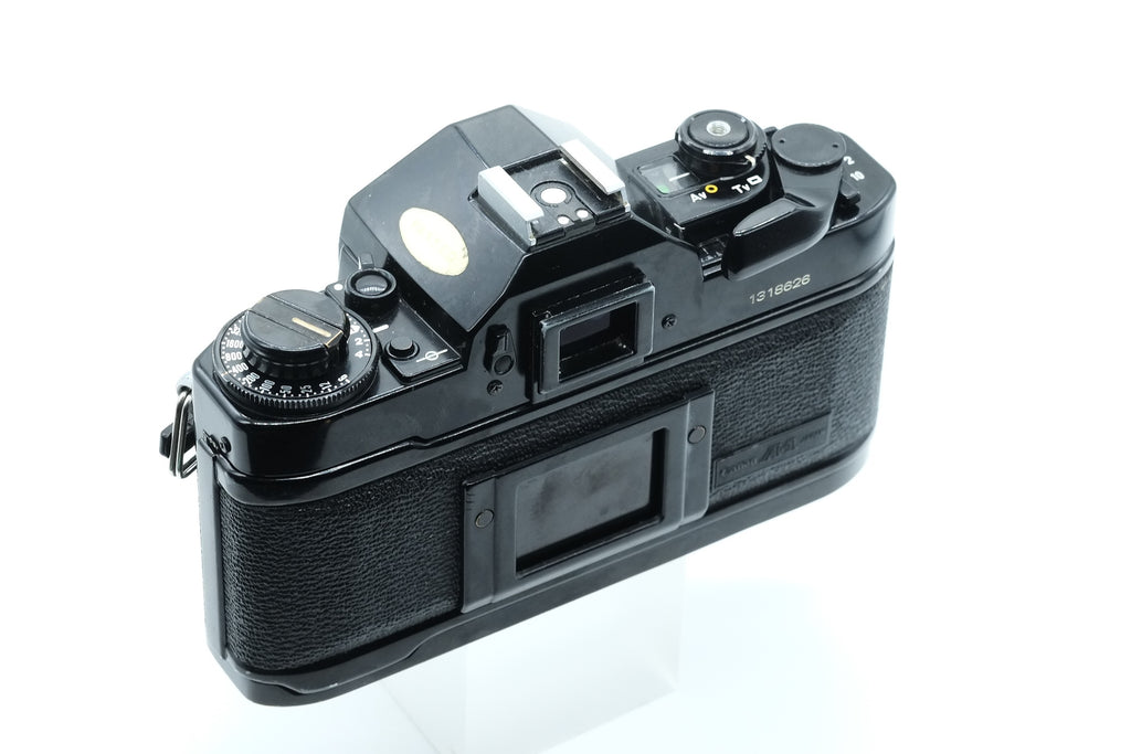 * VGC * Canon A-1 + Canon FD 50mm 1.8 + Canon 35-70mm NEW LIGHT SEALS