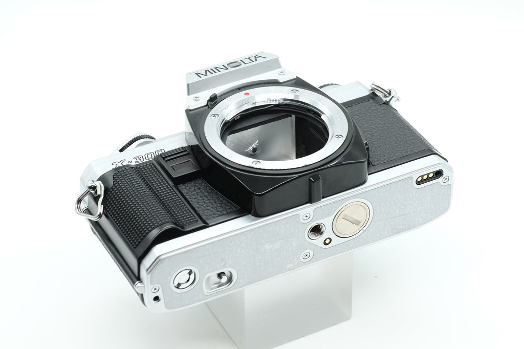 *** EXCELLENT *** MINOLTA X-300 + ROKKOR PF 58mm F/1.4 & ROKKOR QD 135mm F/3.5