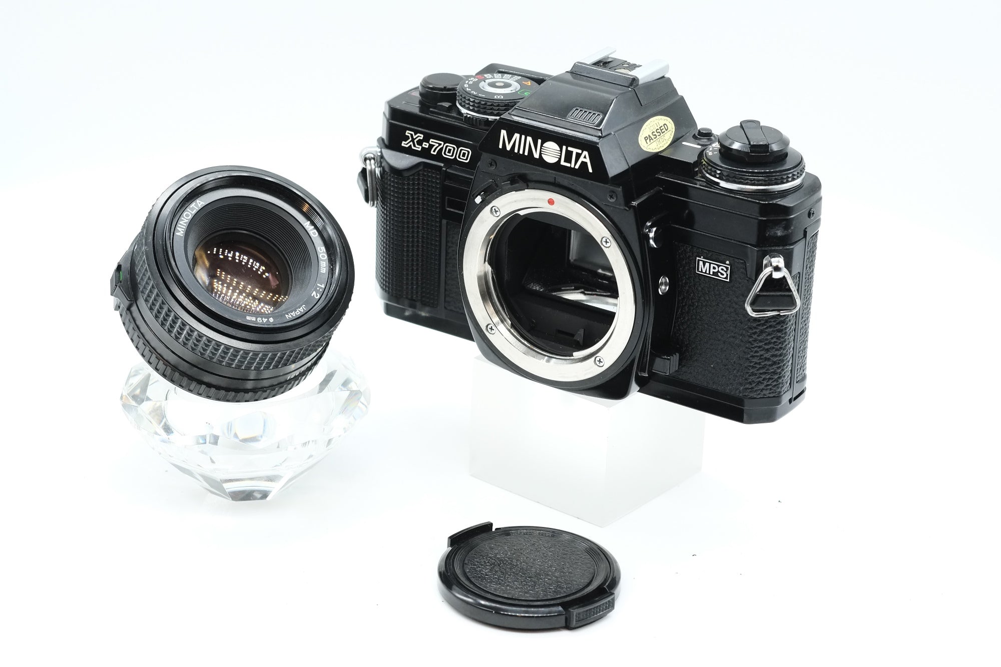 *** EXCELLENT *** MINOLTA X-700 + MINOLTA MD 50mm F/2 * NEW LIGHT SEALS