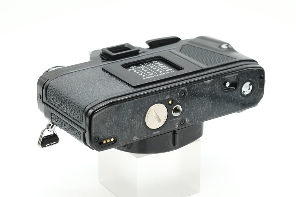 *** EXCELLENT *** MINOLTA X-700 + MINOLTA MD 50mm F/2 * NEW LIGHT SEALS