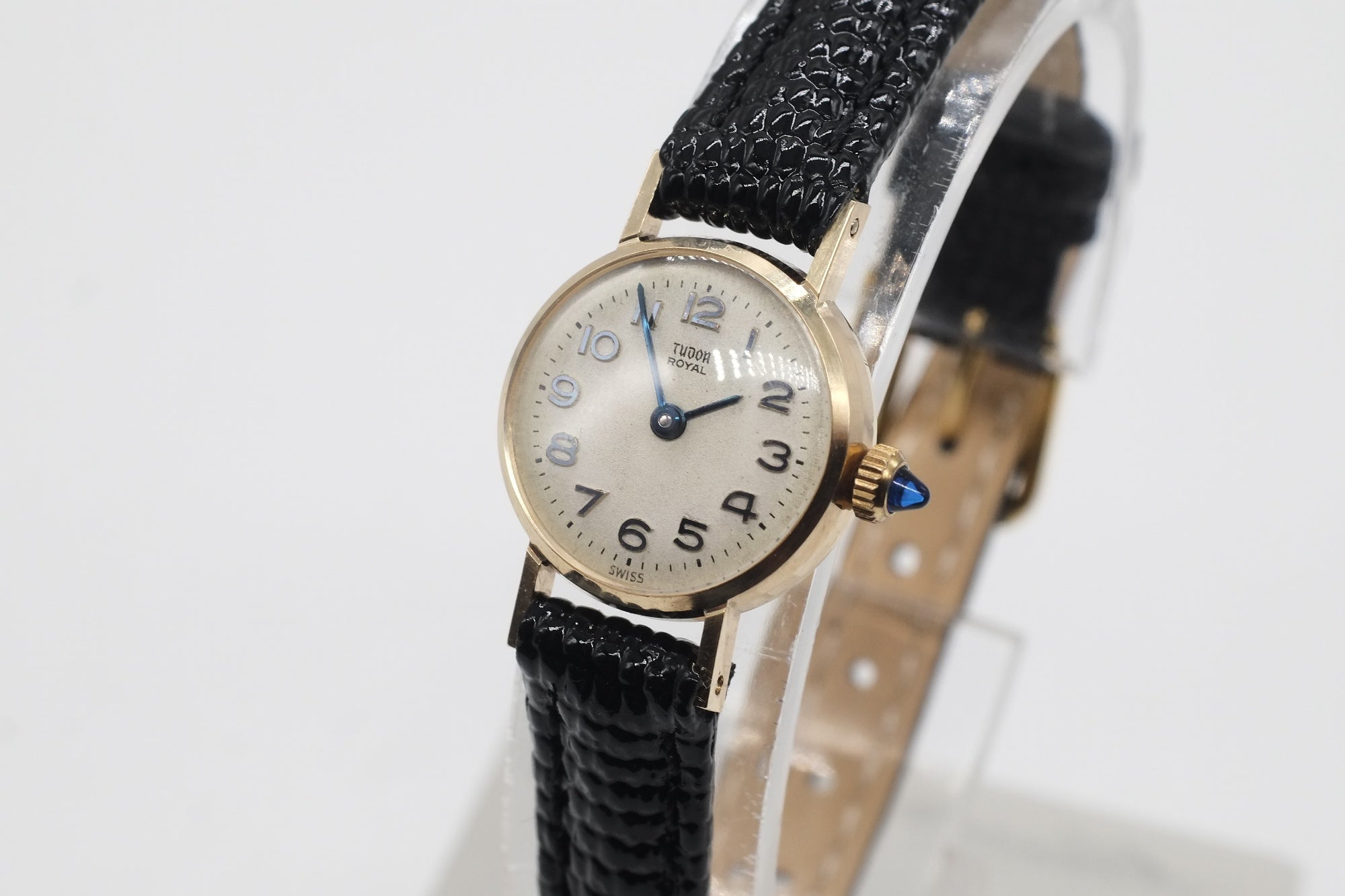 Womens Vintage Tudor Royal 9ct Gold Rolex Case Watch * Hand Wind