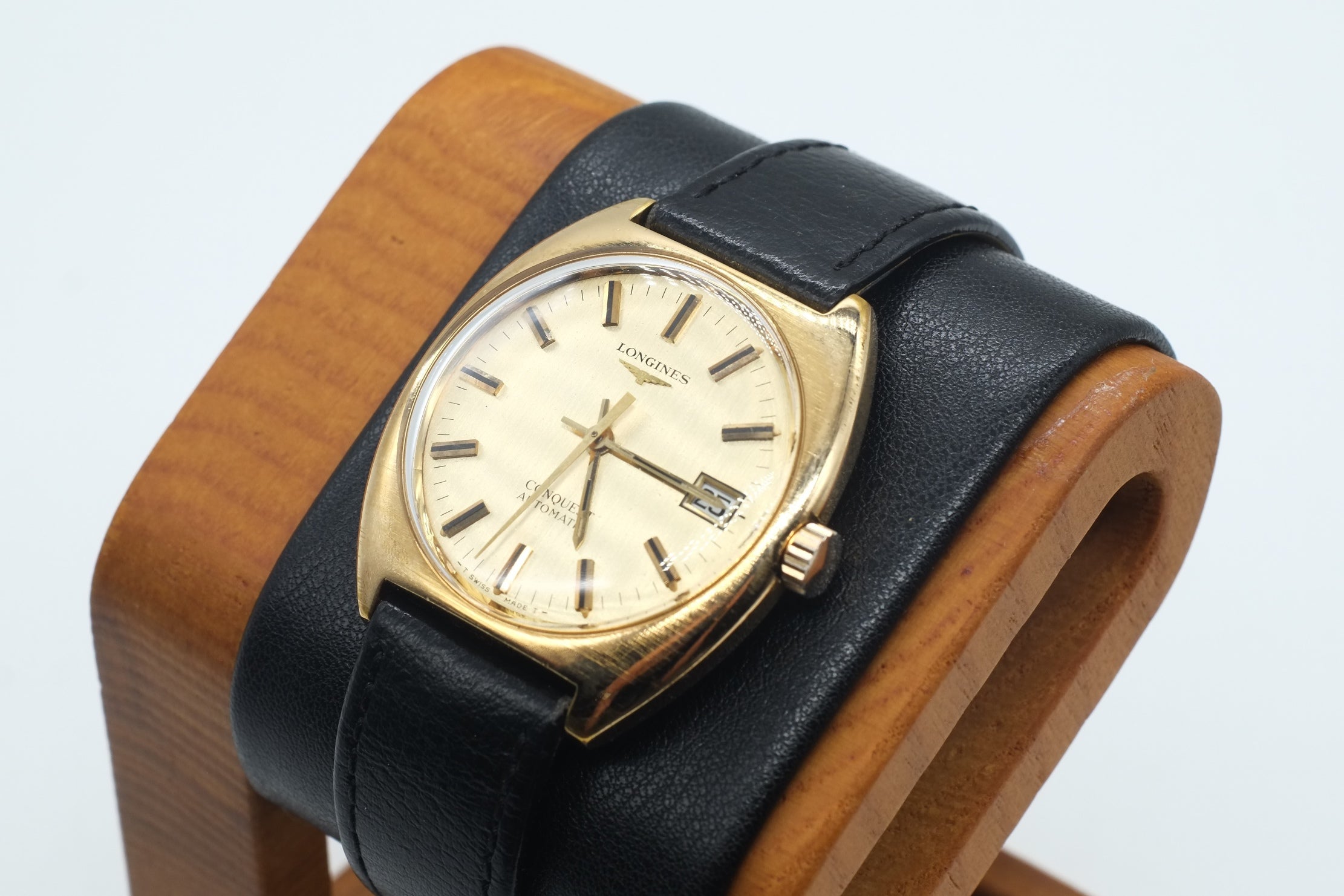 Serviced Vintage Longines Conquest Ref 1572.1 Automatic Cal L633.1 * Gold Plated