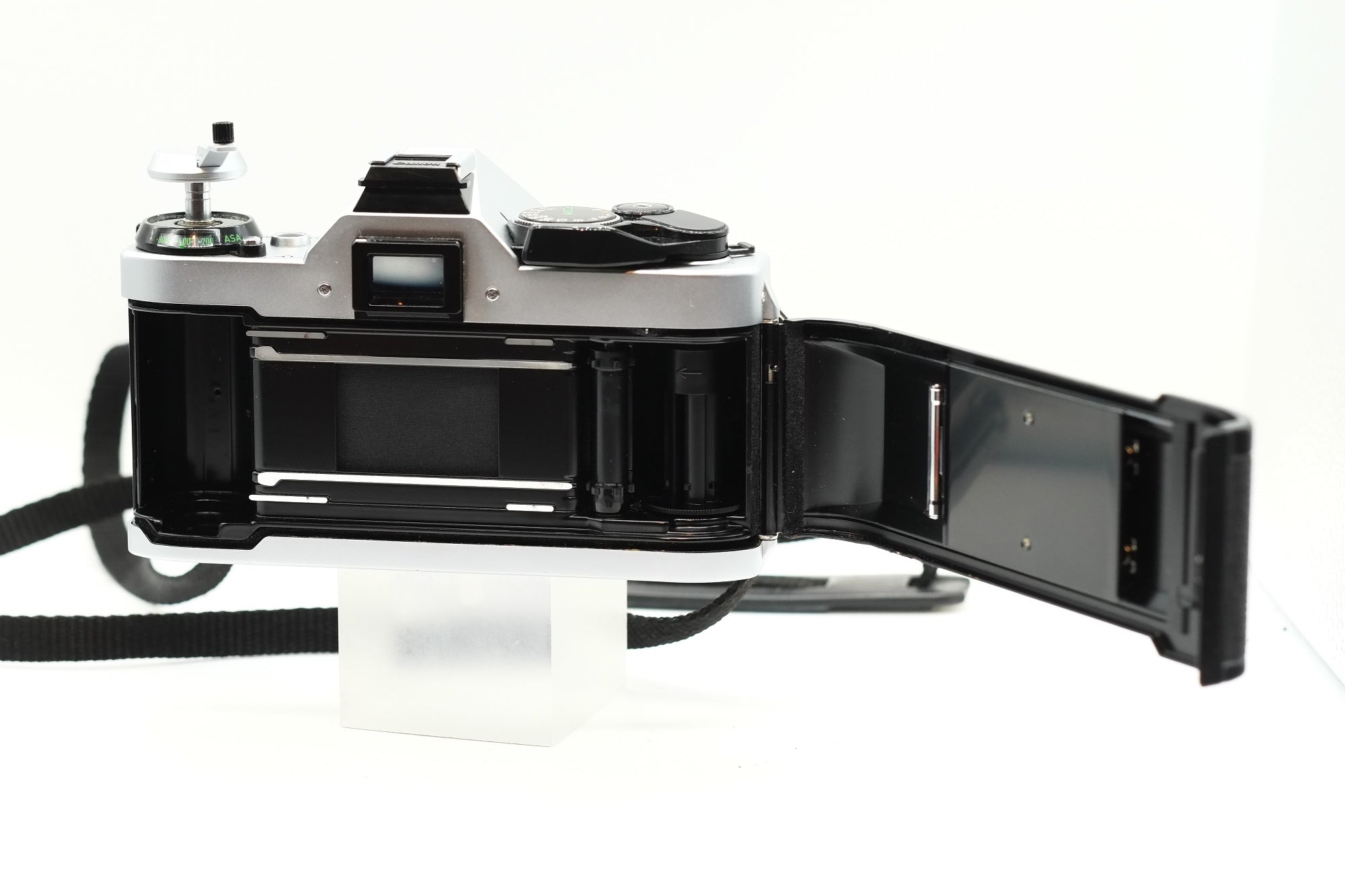 * VGC * Canon AE-1 PROGRAM + FD Canon 50mm 1.8 S.C. & CANON 35-70mm & 70-150mm