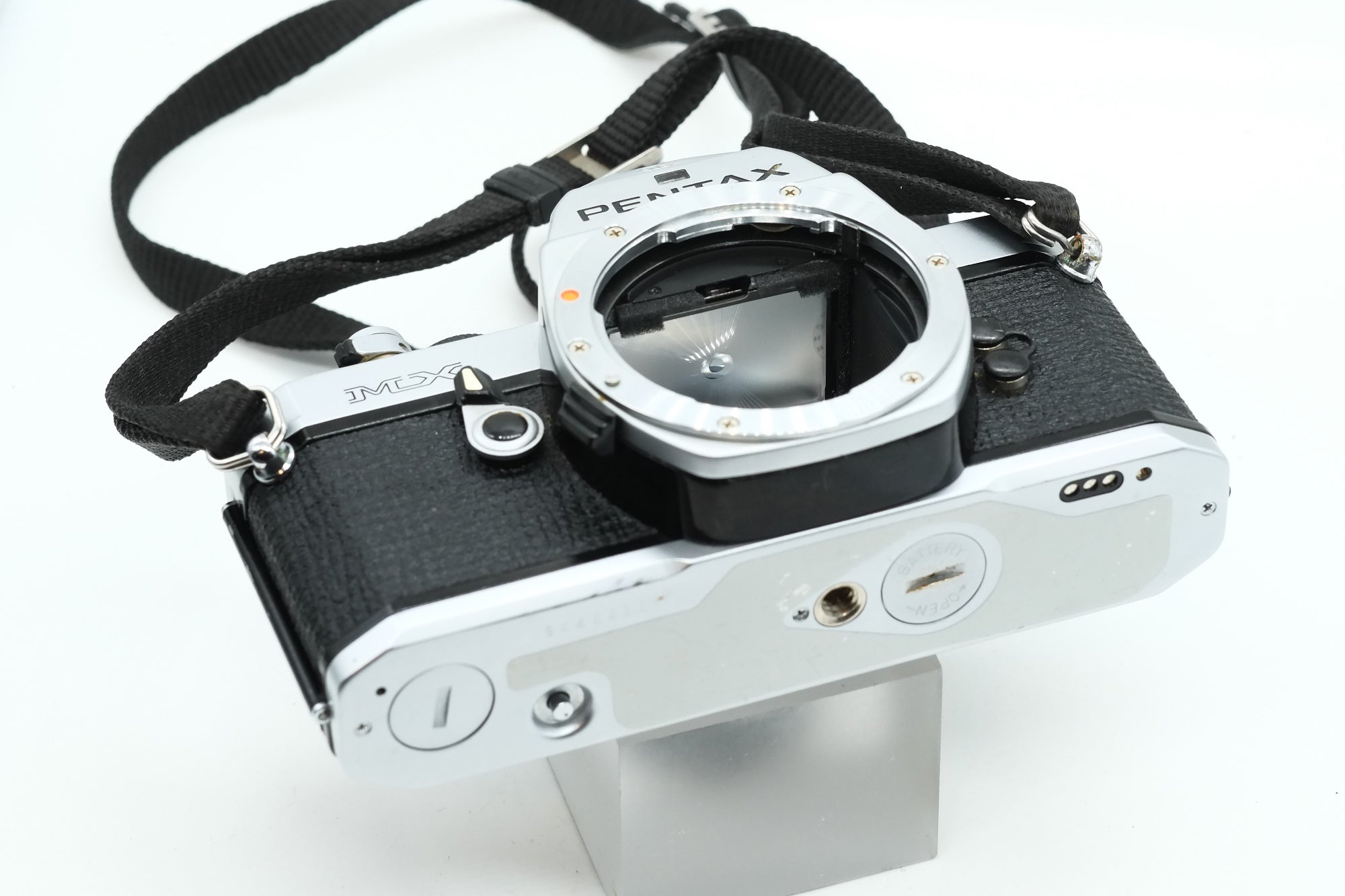 ** EXCELLENT ** PENTAX MX + PENTAX 50mm 1.7 + 28mm 3.5 + 135mm * NEW LIGHT SEALS