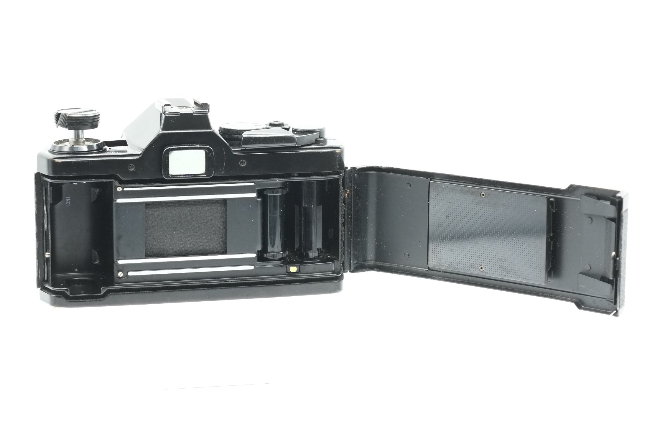 Olympus OM-2 Spot/Program + Olympus 50mm 1.4 + Olympus 28mm 2.8 + Olympus 135mm + Tokina 17mm
