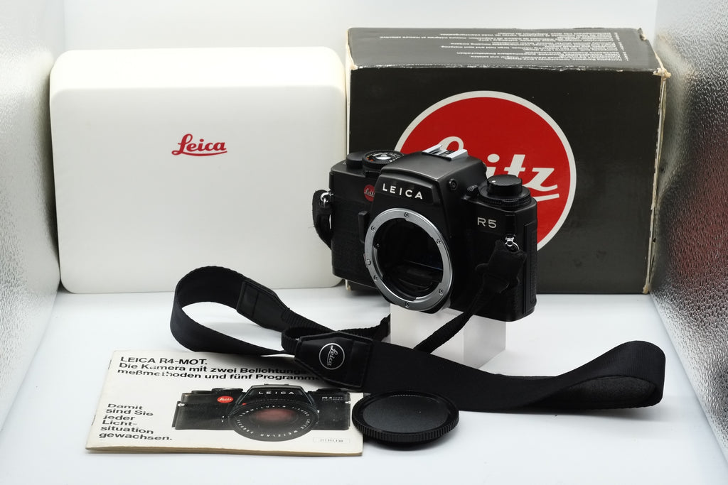 [ Boxed ] Leica R5 Black 35mm Film Camera Body SLR Meter Works