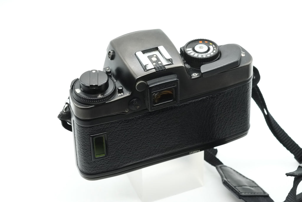 [ Boxed ] Leica R5 Black 35mm Film Camera Body SLR Meter Works