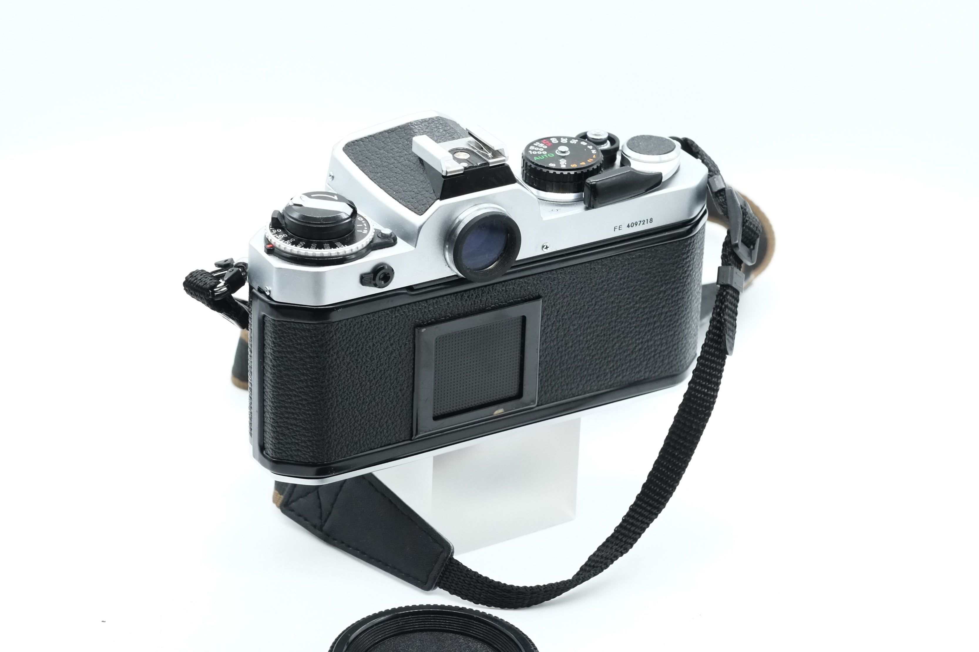 Excellent NIKON FE - Film Camera Body * New Light Seals