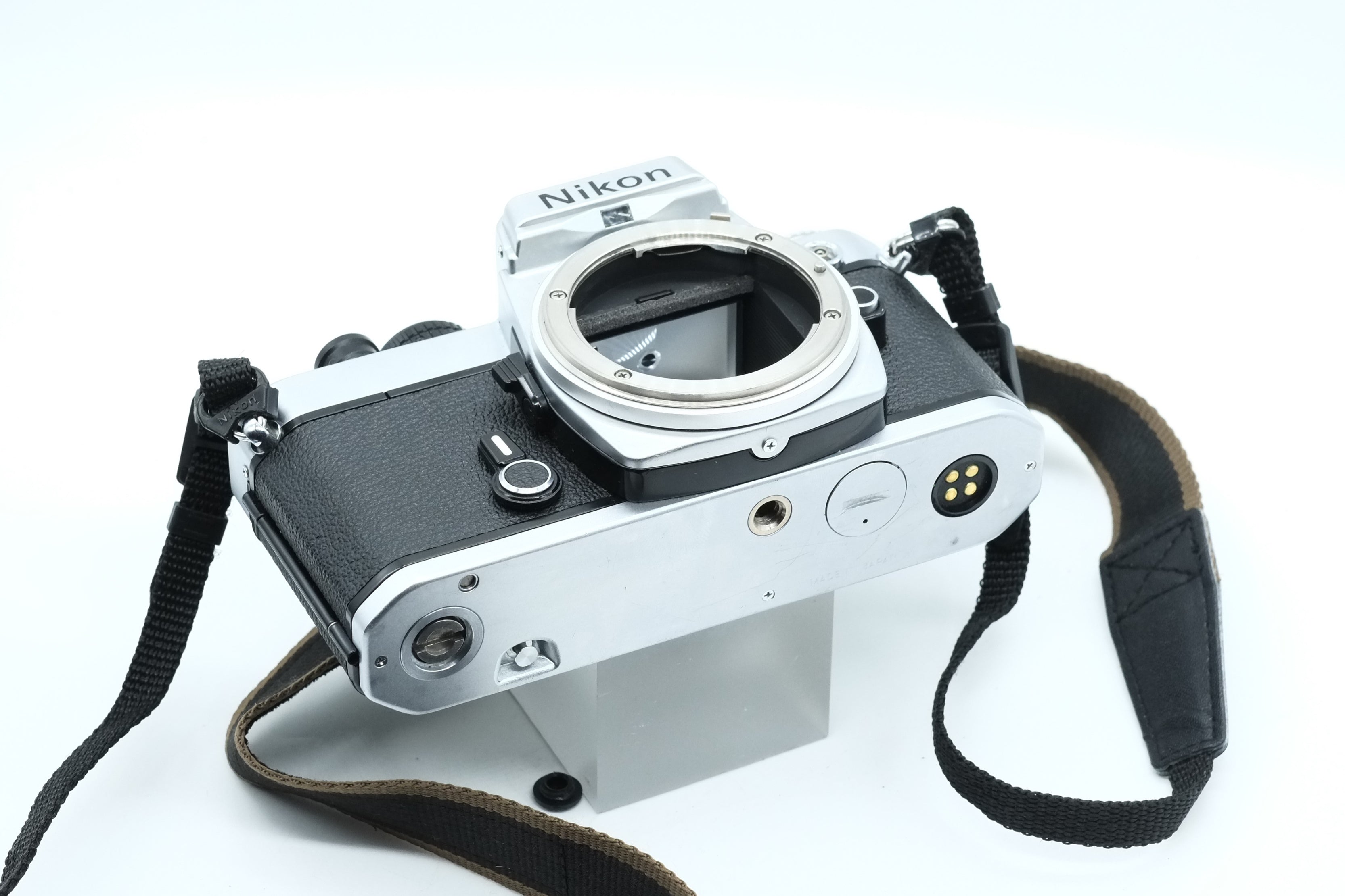 Excellent NIKON FE - Film Camera Body * New Light Seals
