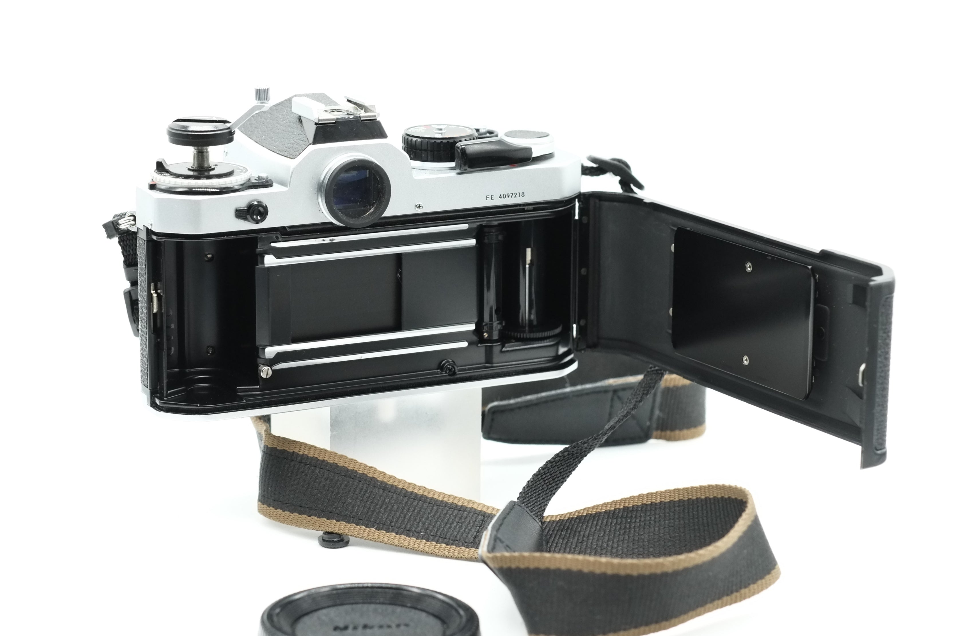 Excellent NIKON FE - Film Camera Body * New Light Seals