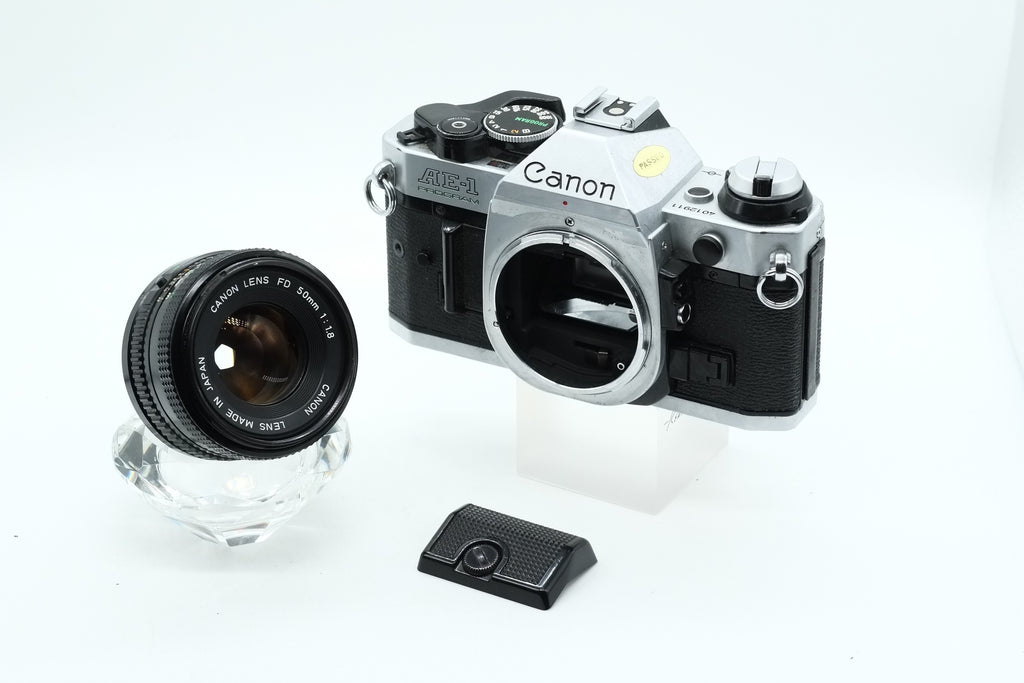 Canon AE-1 PROGRAM + FD Canon 50mm 1.8  + Canon 28mm 2.8