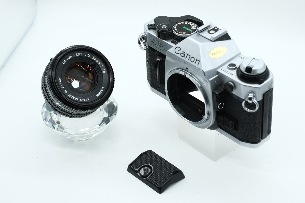 Canon AE-1 PROGRAM + FD Canon 50mm 1.8  + Canon 28mm 2.8