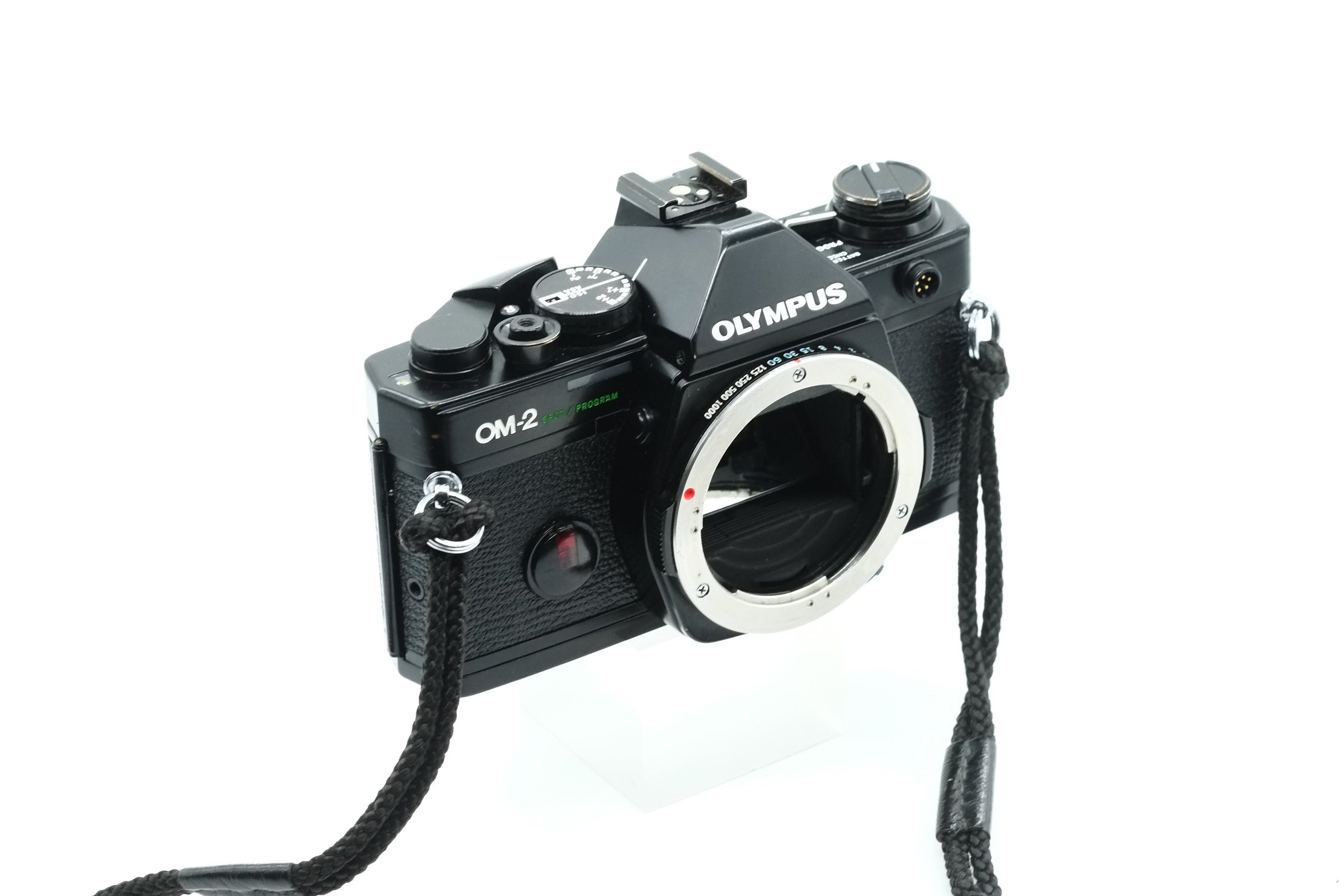 Olympus OM-2 Spot/Program + Olympus 50mm f1.8 + Olympus 200mm f4