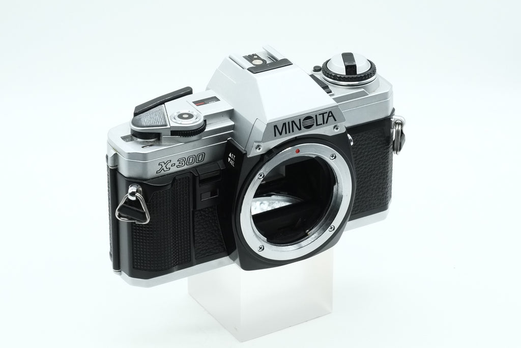 MINOLTA X-300 + MC ROKKOR-PF 55mm F1.7 + MC W.ROKKOR 28mm 3.5 * NEW LIGHT SEALS