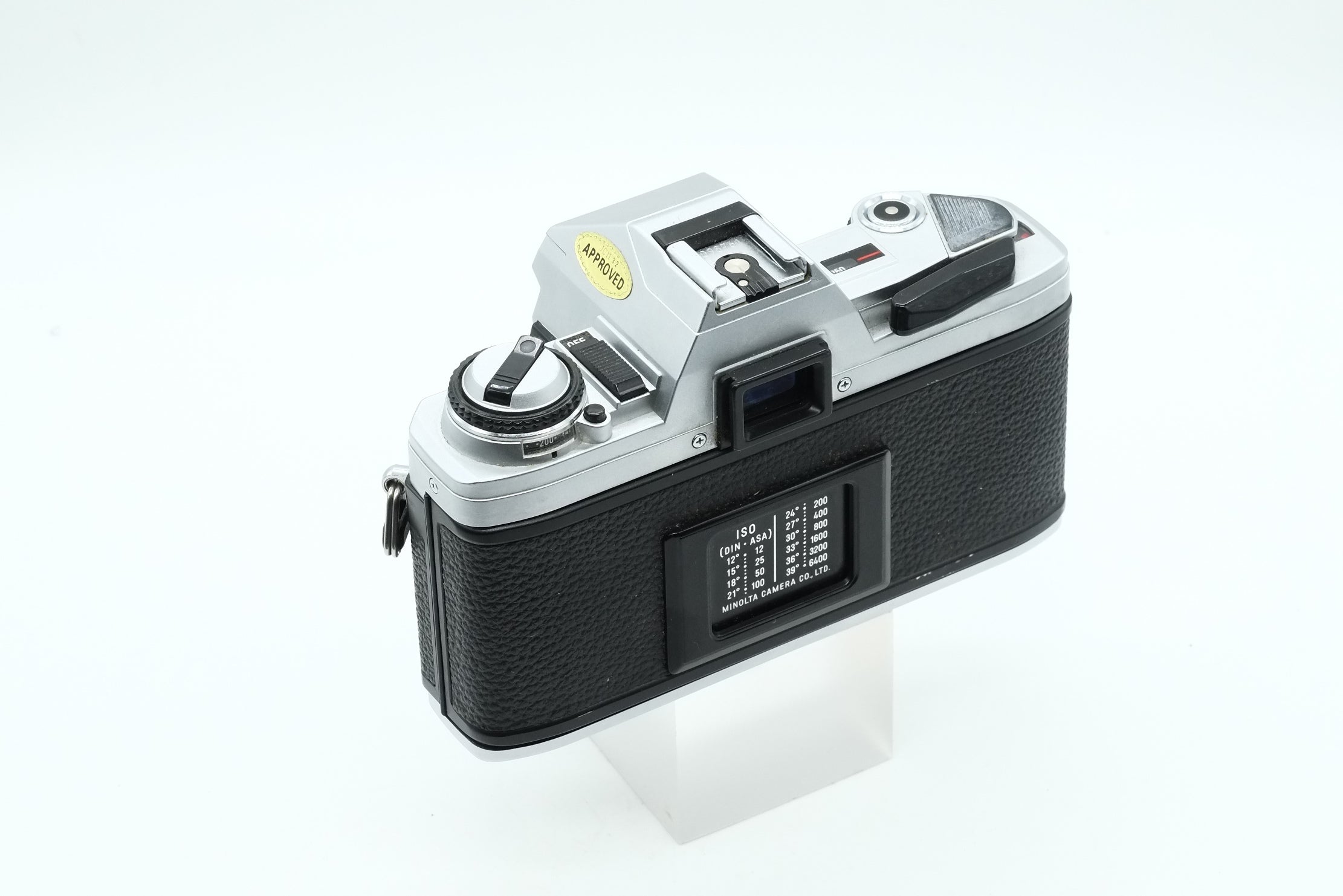 MINOLTA X-300 + MC ROKKOR-PF 55mm F1.7 + MC W.ROKKOR 28mm 3.5 * NEW LIGHT SEALS