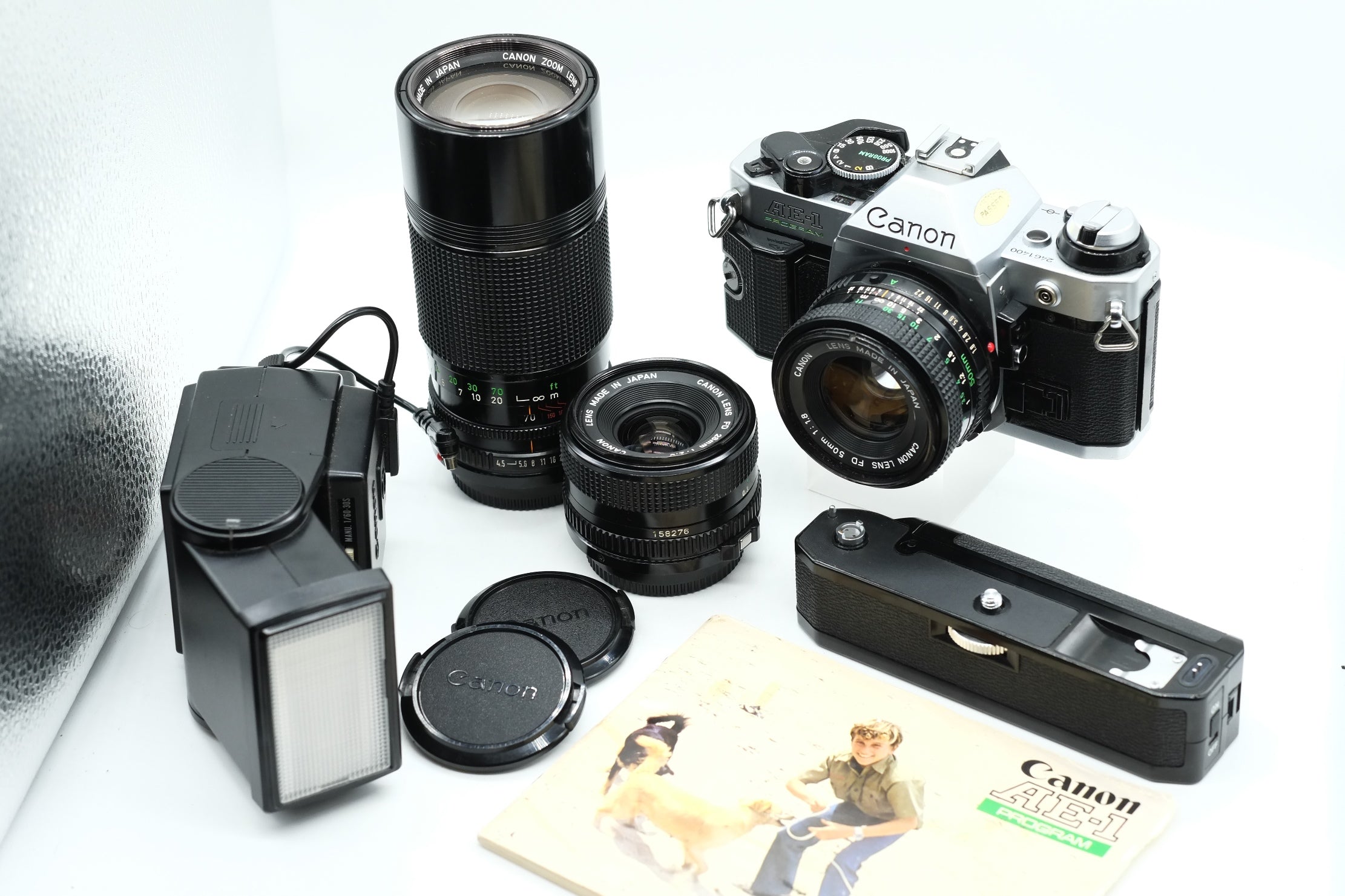 * VGC * Canon AE-1 PROGRAM + FD Canon 50mm F/1.8  28mm F/2.8 70-150 F/4.5 WINDER