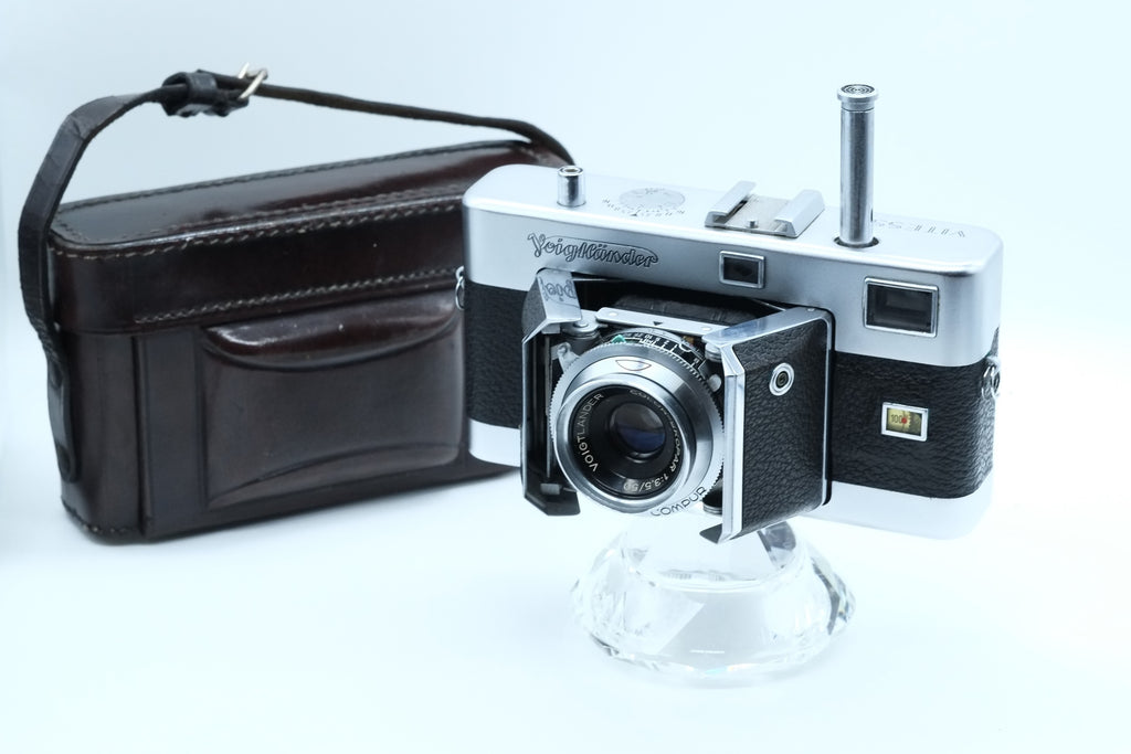 Vintage Voightlander Vitessa Rangefinder Film Camera W/ Case