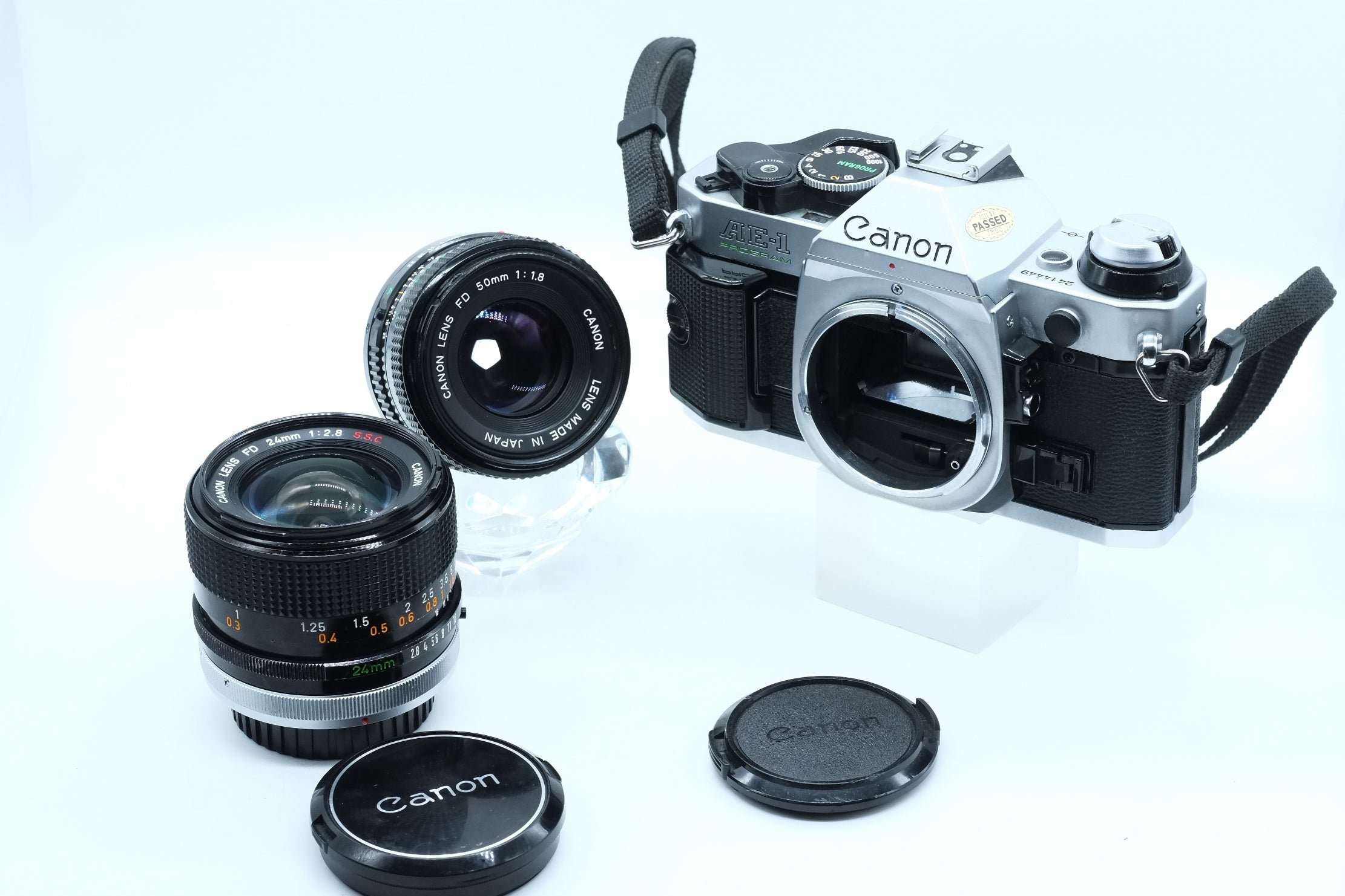 * EXCELLENT * Canon AE-1 PROGRAM + FD Canon 50mm & Canon 24mm 2.8 S.S.C.