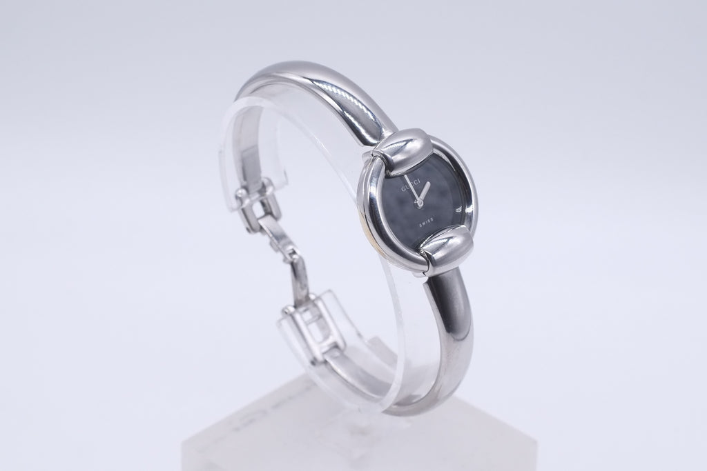 Excellent Vintage Gucci 1400L * Warranty