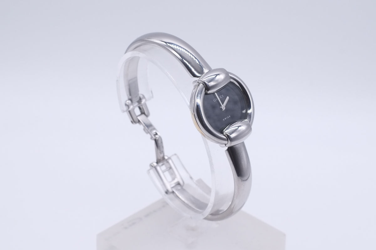 Excellent Vintage Gucci 1400L * Warranty