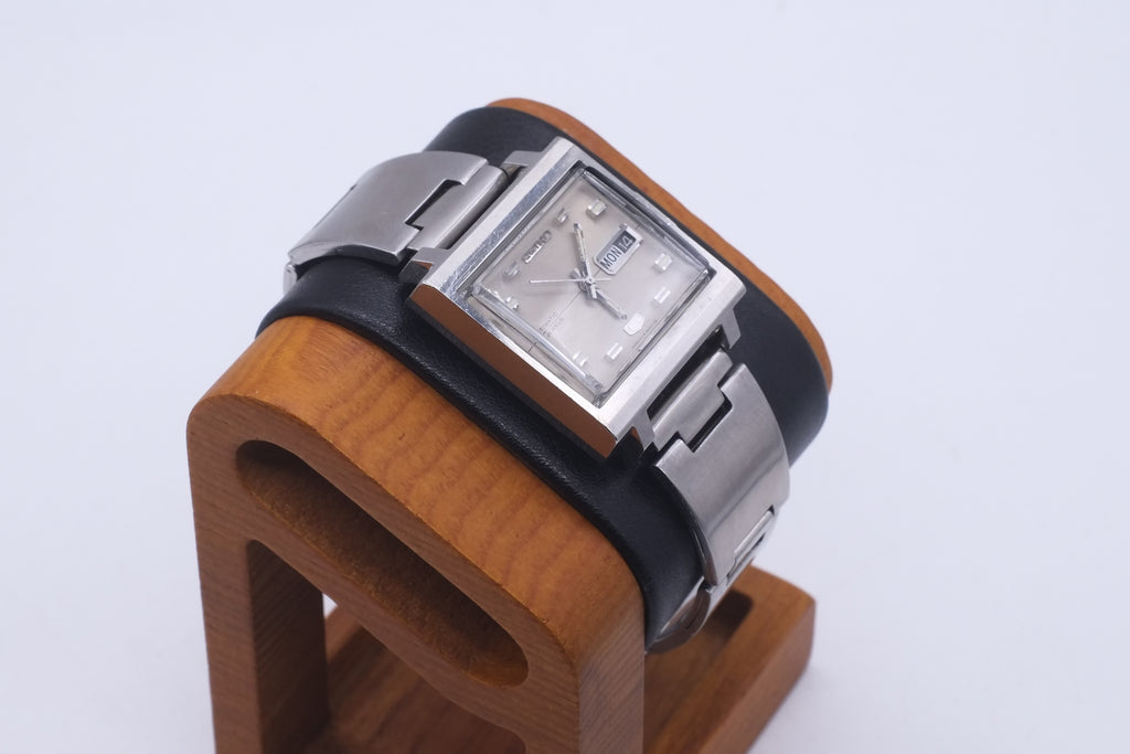 * Excellent * SEIKO 6119-5000 Automatic Day Date TV