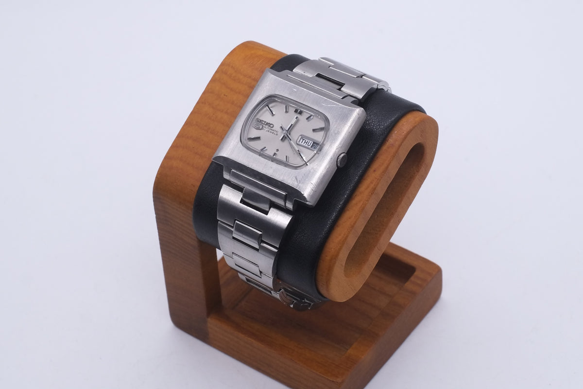 * Excellent * SEIKO 6119-5401 Automatic Day Date TV