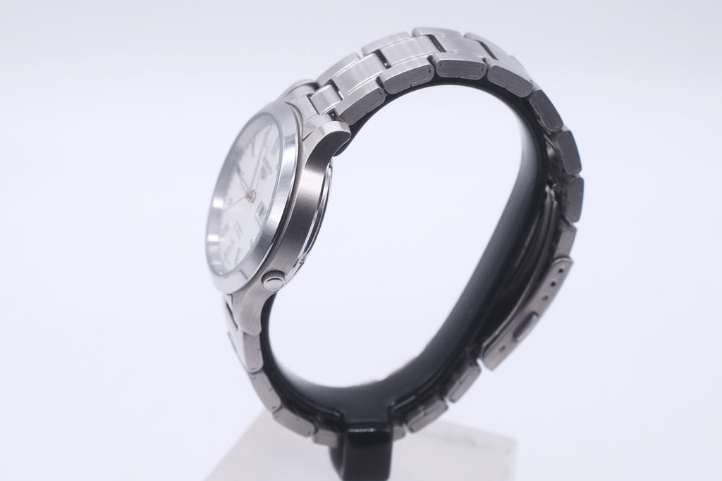 * MINT * Seiko 5 7S26-02J0 Automatic 21J Sunduds Dial Day/Date Seiko Bracelet