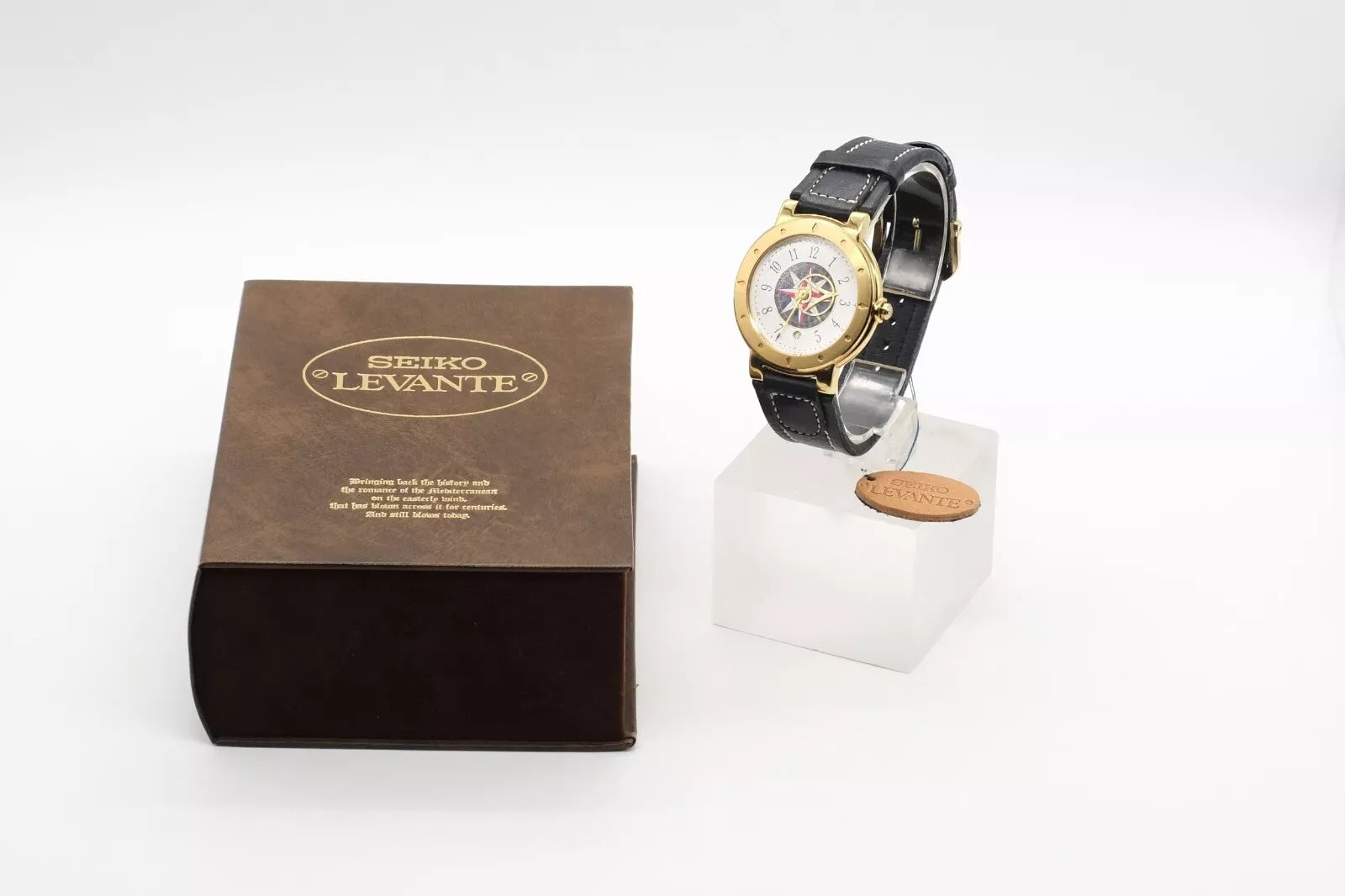 * MINT * Seiko Levante 5Y39-6A50 Quartz  Gold Tone WRISTWATCH