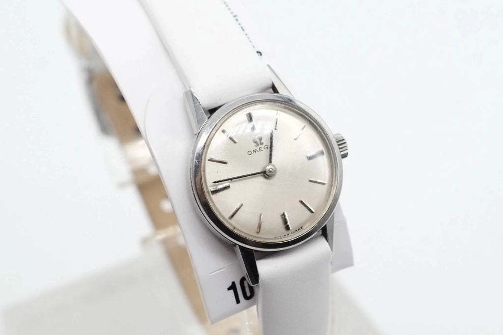 Ladies Omega 511.016 Hand Wind Watch * 1964
