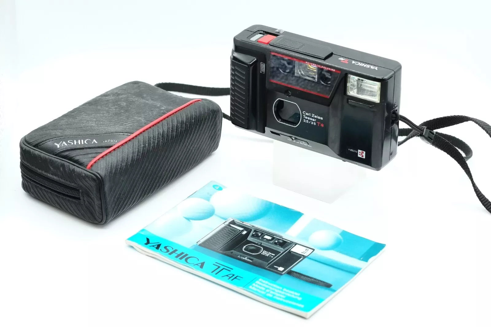 *** Excellent *** Yashica T AF * Carl Zeiss Tessar 3.5/35