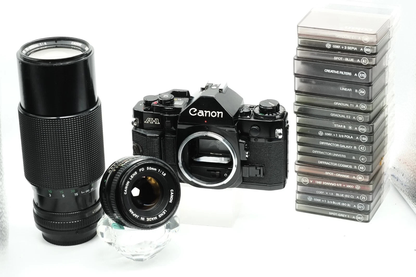 * EXCELLENT * Canon A-1 + Canon FD 50mm 1.8 + Canon 70-210mm NEW LIGHT SEALS