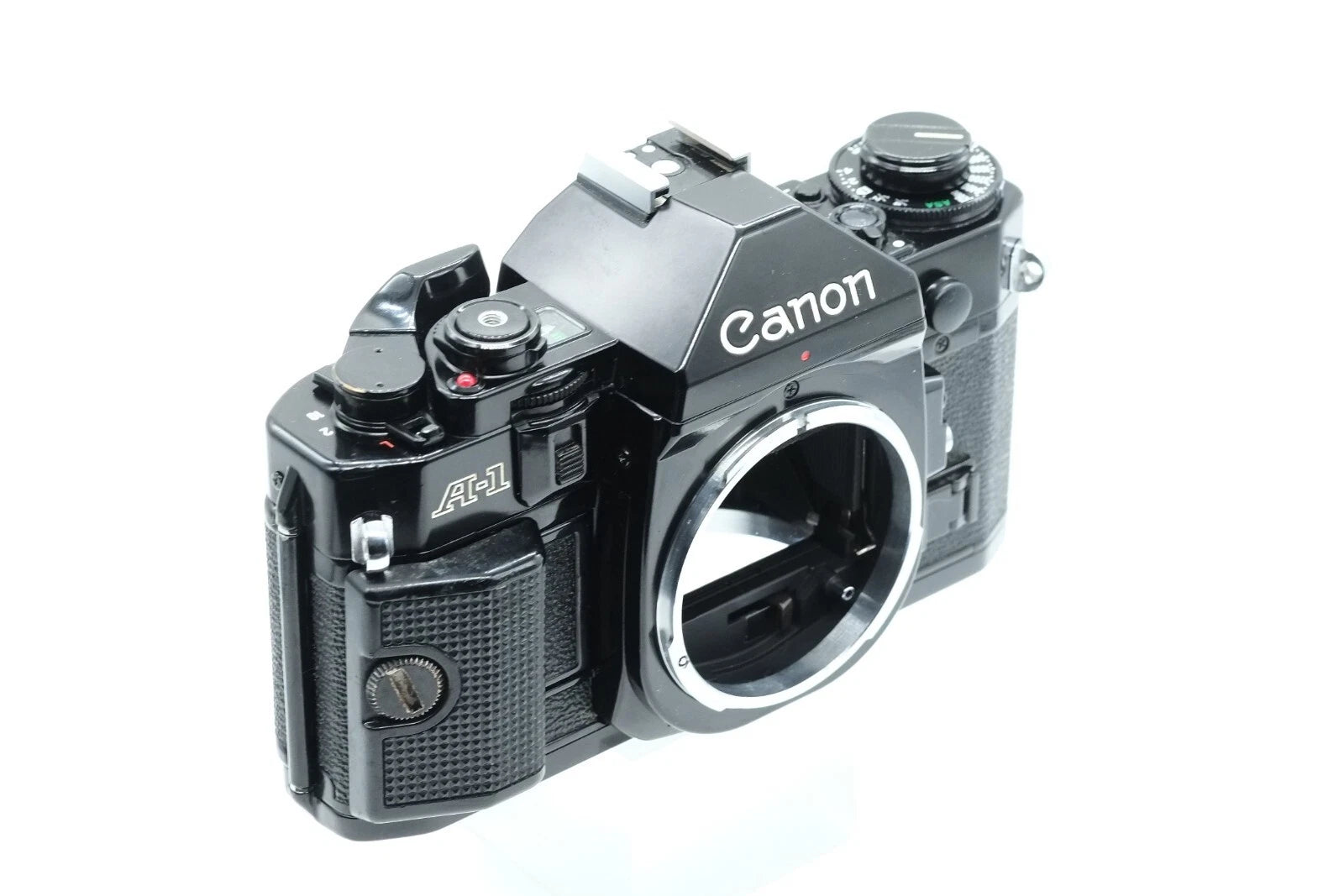 * EXCELLENT * Canon A-1 + Canon FD 50mm 1.8 + Canon 70-210mm NEW LIGHT SEALS